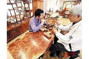一種名貴木材近日出現(xiàn)在古典家具