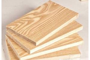用心觀察方可判斷生態板質量好壞