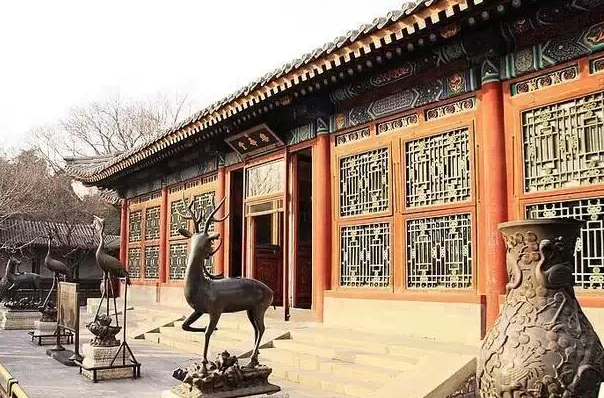 堂一般是指處理政事的房屋