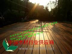 光澤防腐木花架