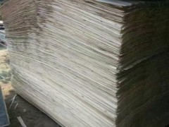 菏澤市順利木業 熱銷款4x8尺楊木原色木皮 質優價廉