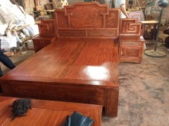 紅木家具 緬甸花梨梅花大床 特厚1.8米大床實(shí)木中式大床三件套