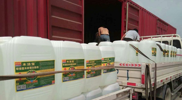 木潔寶系列產品裝車