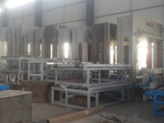 熱銷供應小型液壓機 快速四柱油壓機 油壓沖床
