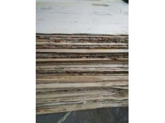長(zhǎng)期供應(yīng) 16厚松木細(xì)木工白皮 生態(tài)板 細(xì)木工板 長(zhǎng)期供應(yīng)