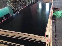專(zhuān)業(yè)供應(yīng)各種中高檔建筑模板，品質(zhì)保障，貨源充足