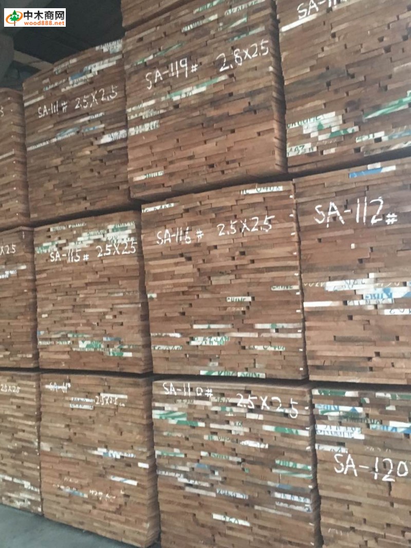 張家港廠家直銷2.8m*2.5cm精品進口奧古曼板材