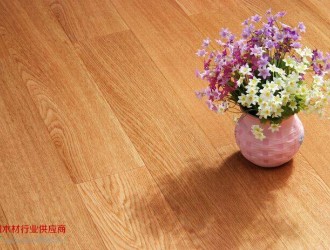 如何選擇臥室地板的木材？