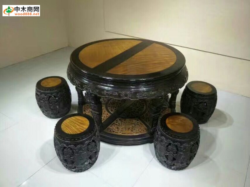 金絲楠木圓鼓桌