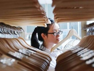 國家級示范區效應突顯 “中國衣架之都”木制品出口增長