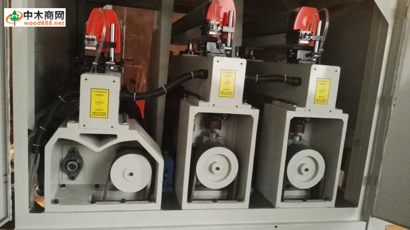 1300重型三砂架砂光機