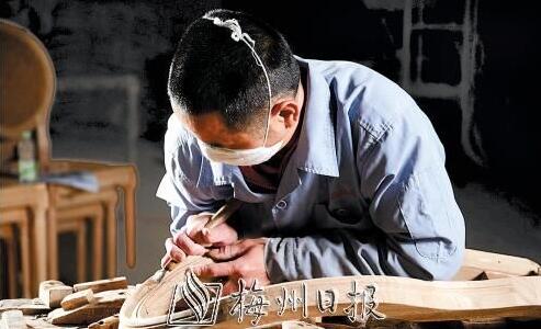 平遠友邦木業:用工匠精神“智造”每件家具