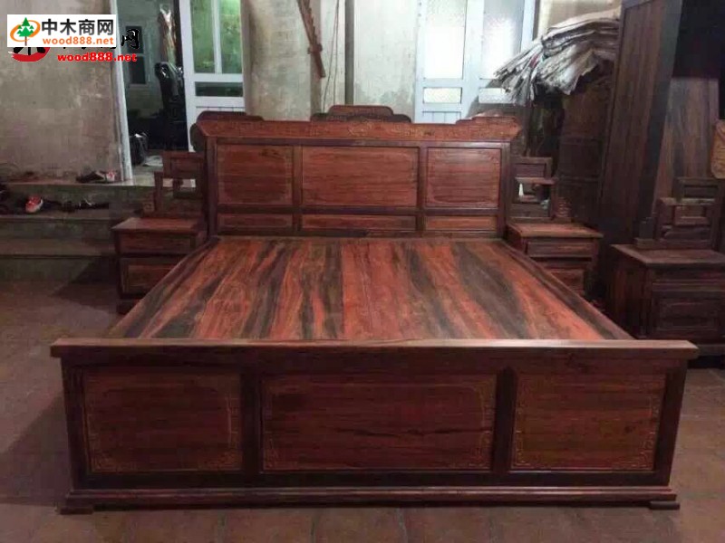 精品緬甸花梨床三件套大量批發質優價廉高清圖