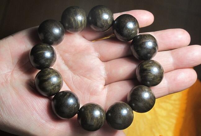 金絲楠烏木手串有什么好處