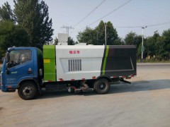 廠家直銷吸塵車 可定做大型吸塵車 山東華潔環(huán)衛(wèi)設(shè)備