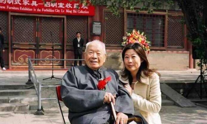 王世襄先生賜名“木趣居” ‘趣’字寓意深遠