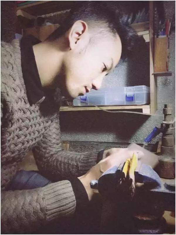 驚訝，論一件“木有意義”的作品是如何誕生的