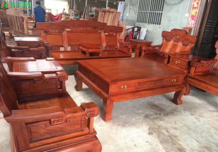 步步高沙發成品
