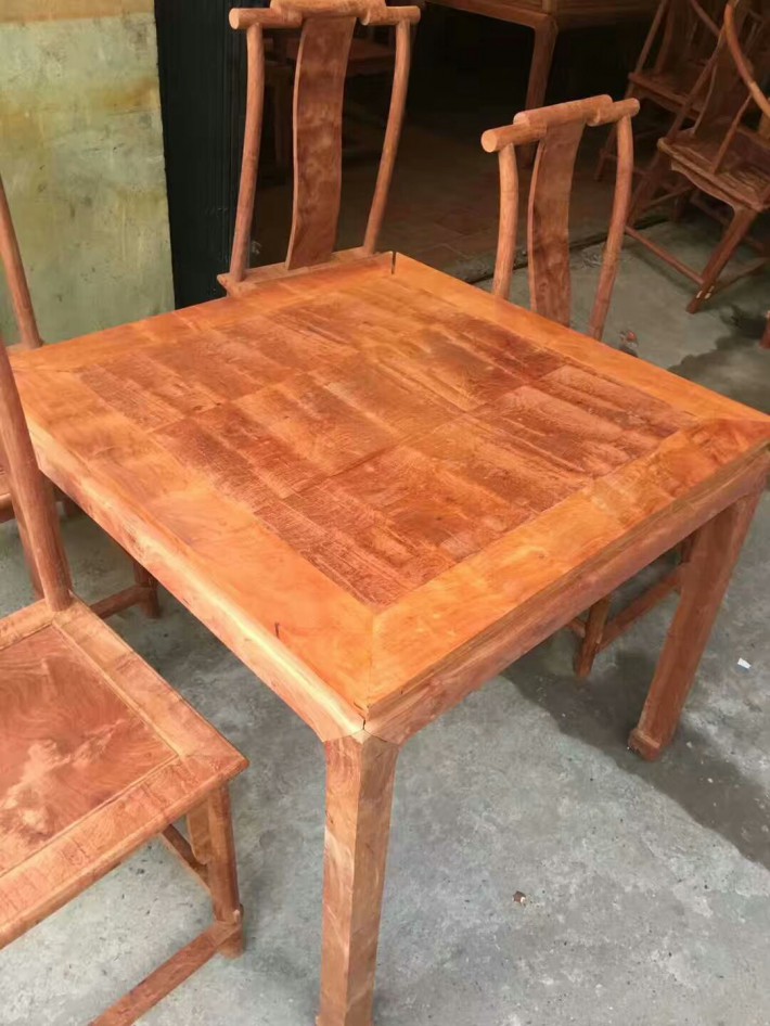 緬花方桌五件套_偉美紅木家具_中木商網(wǎng)