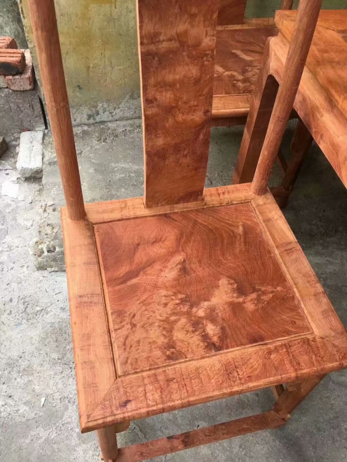 緬花方桌五件套_偉美紅木家具_中木商網(wǎng)