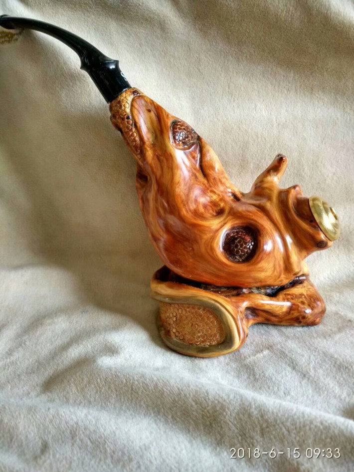 崖柏工藝煙斗把件_把件耿工作室_中木商網(wǎng)