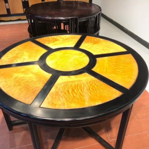 金絲楠木圓餐桌,圓臺黑檀木框架大葉幀楠滿花面板品牌
