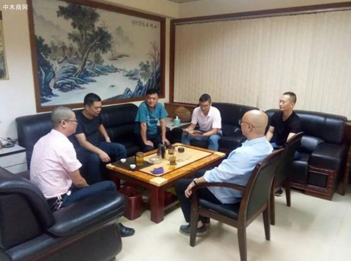 臨沂市統計局領導到探沂鎮考察木業產業新舊動能轉換情況