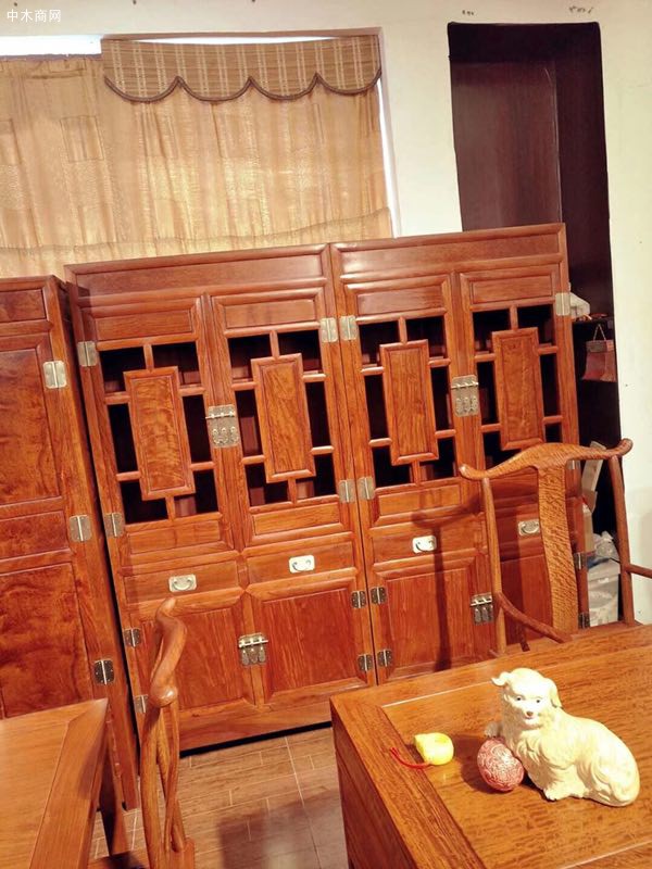 緬甸花梨書柜