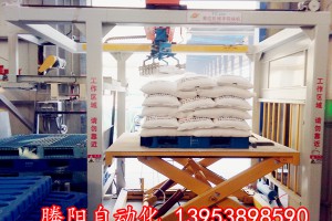 飼料碼垛機(jī)視頻騰陽全自動碼垛機(jī)廠家