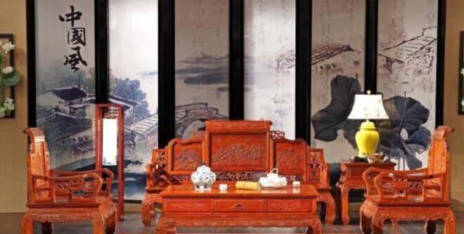現在紅木家具市場上，一直有一種聲音