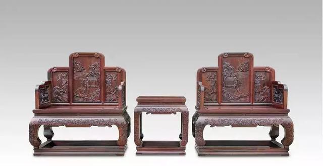寶座產(chǎn)于唐朝皇宮，后于宋、元兩朝完善并定型