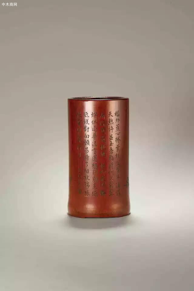 竹雕蕉石圖筆筒