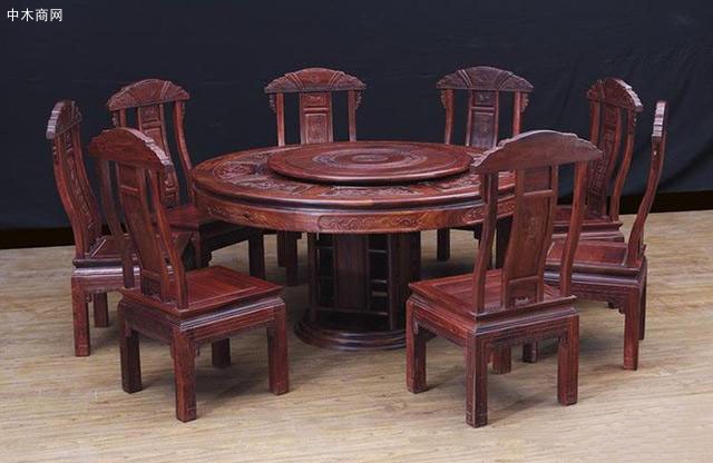 南美小葉檀餐桌