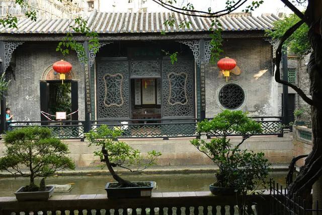 由于余蔭山房占地面積小，處處都要精打細算