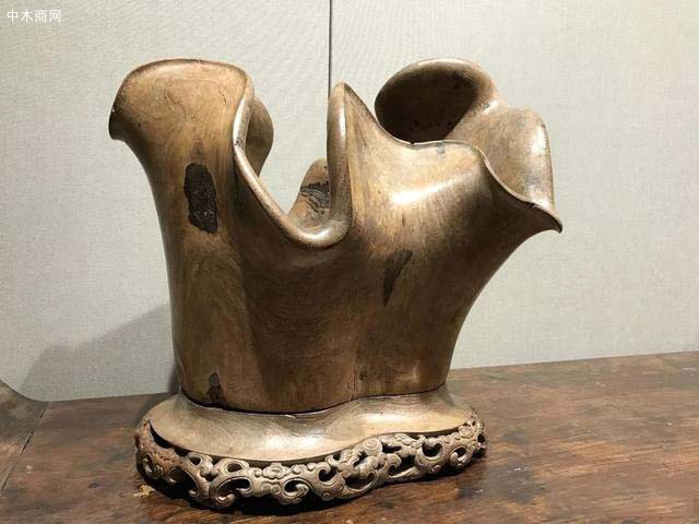真正成就這件作品的主要原因