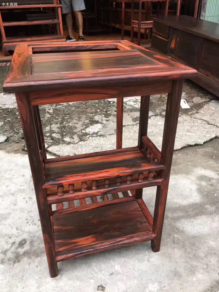 廣西憑祥市匠心居紅木家具店專業(yè)生產(chǎn)精品紅木家具國內(nèi)品牌企業(yè)