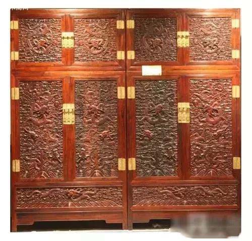 紅木家具對(duì)風(fēng)水的影響最大