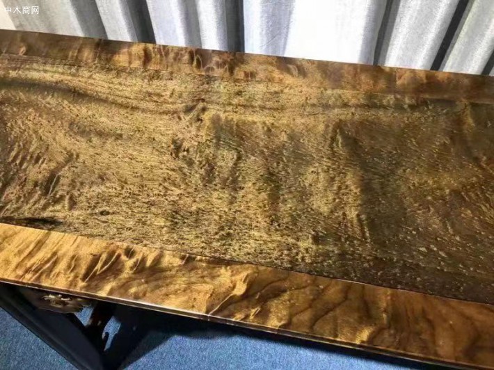 金絲楠陰沉木條案廠家