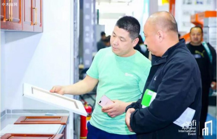 70萬數據涵蓋公裝家裝全領域，提供一站式采購平臺