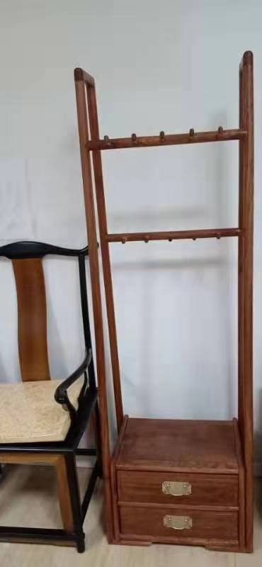 刺猬紫檀掛衣架廠(chǎng)家直銷(xiāo)