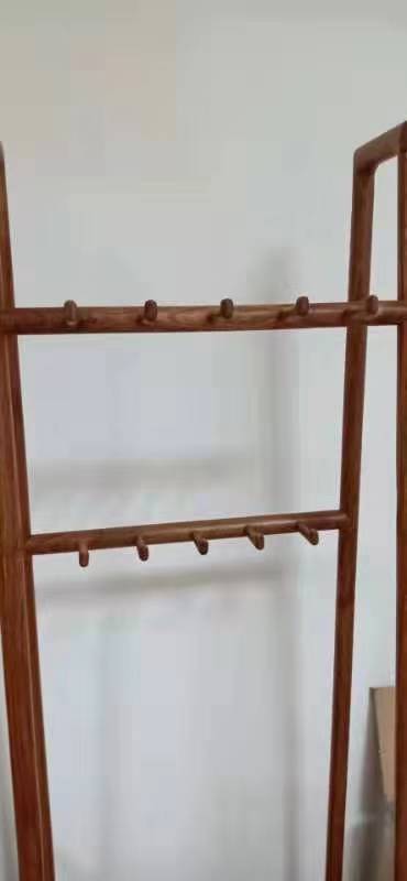 刺猬紫檀掛衣架廠(chǎng)家