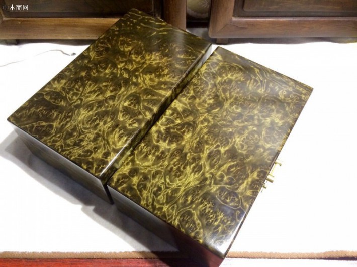 極品金絲楠陰沉木瘤疤首飾盒