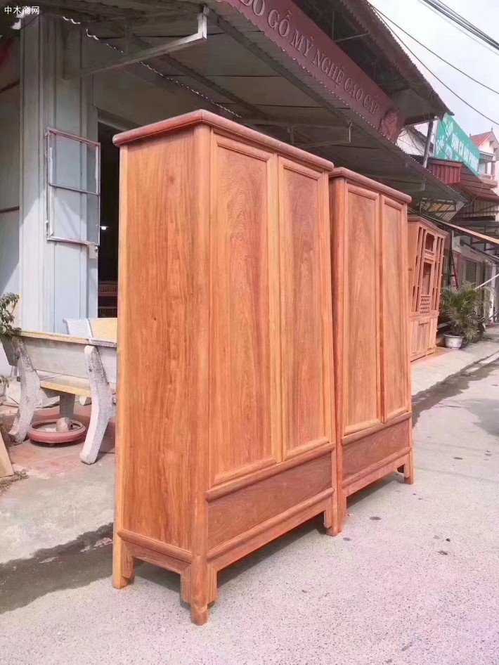 蘇作明式家具,緬甸花梨木素面圓角柜圖片