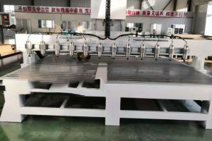電腦雕刻機廠家木工數控雕刻機山東安泰雕刻機