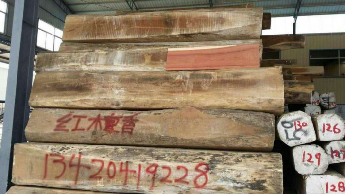 南美紅檀香原木大方廠家直銷