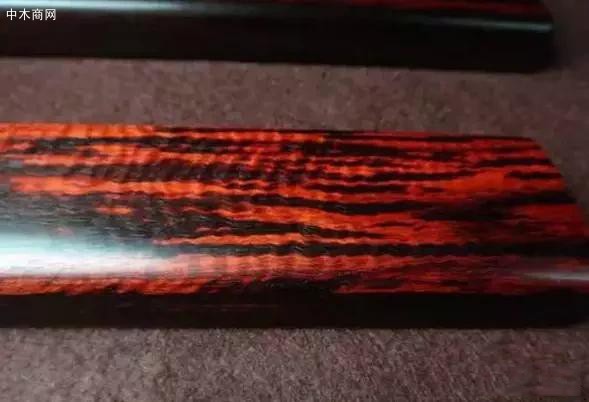 小葉紫檀黑筋