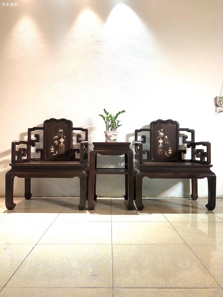大紅酸枝太師椅生產(chǎn)廠家