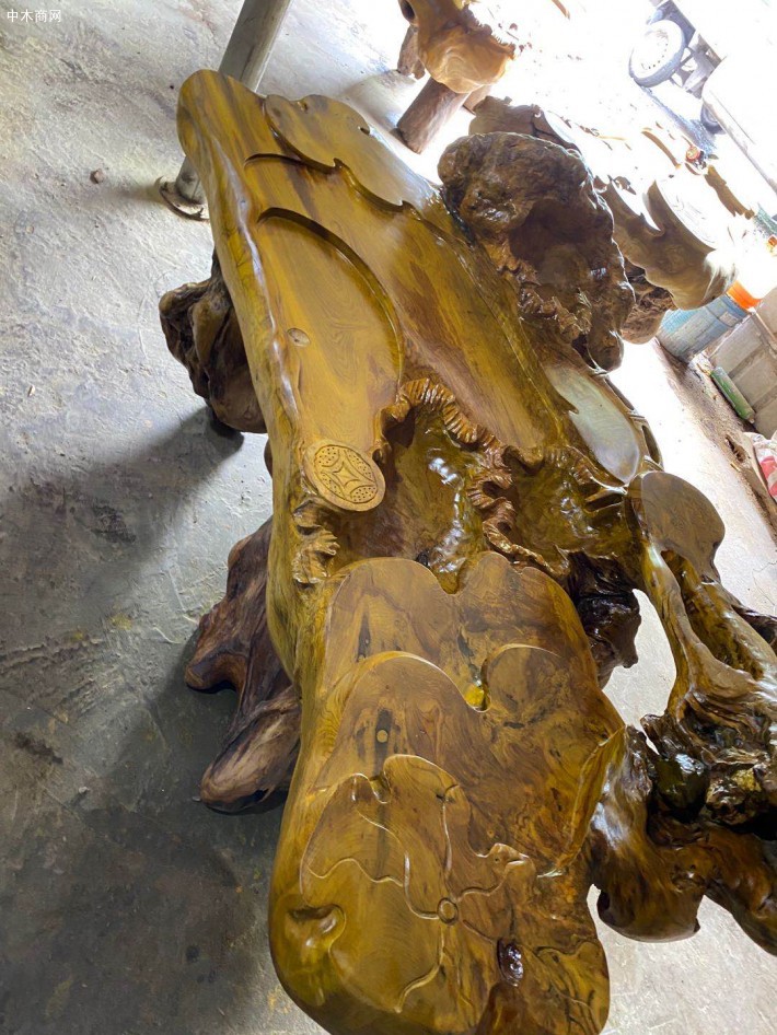緬甸金絲楠木根雕茶桌茶臺國內品牌價格