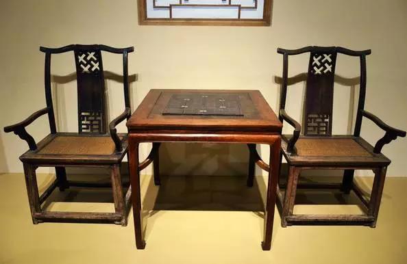 中式家具椅子設(shè)計說明