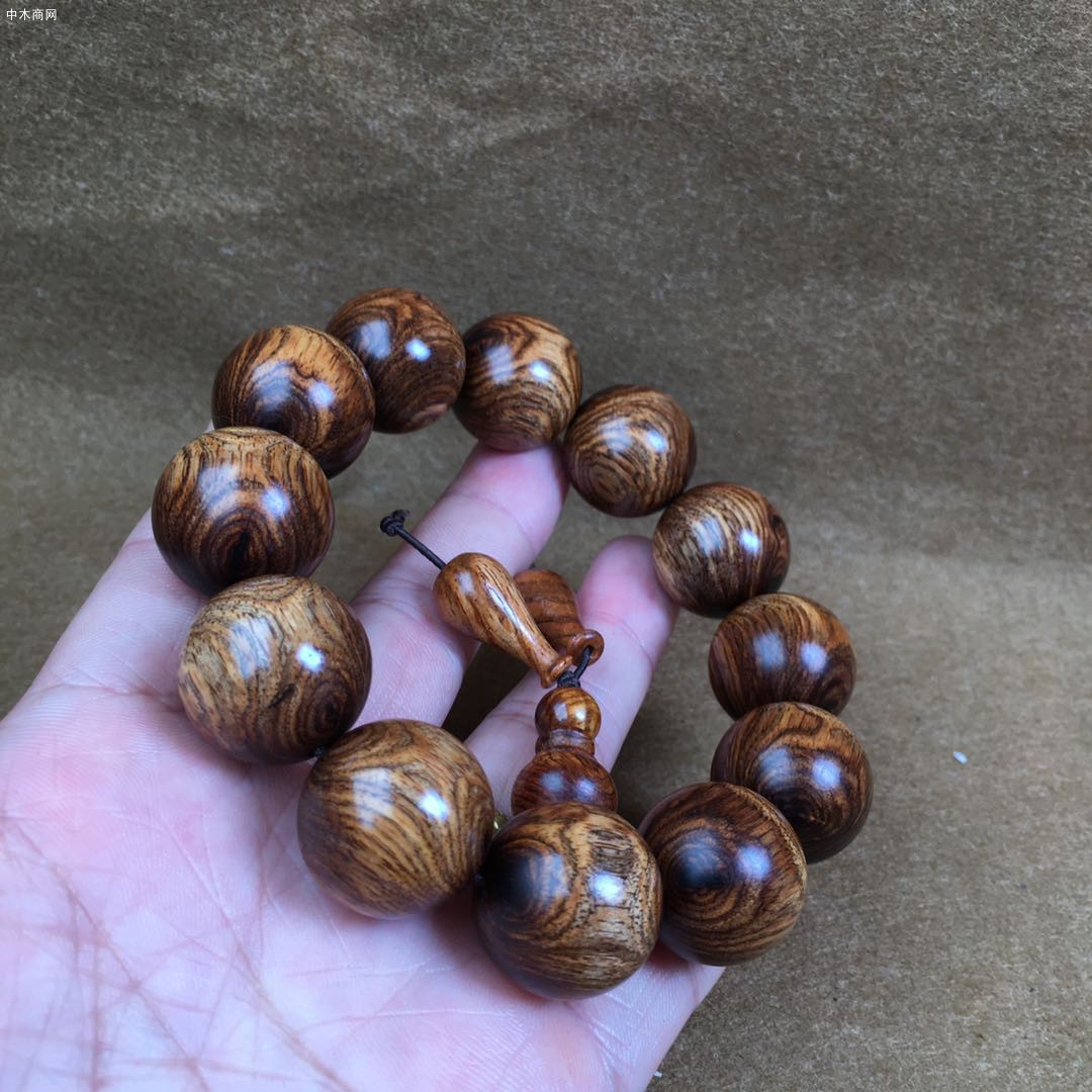 越南黃花梨手串比較新價格1800